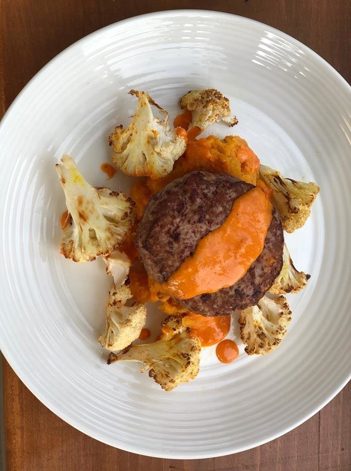 Turkey Burger with Honey-Sriracha Cream Sauce