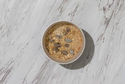 Cinnamon Raisin Protein Oatmeal