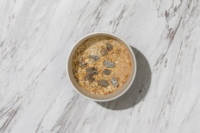 Cinnamon Raisin Protein Oatmeal