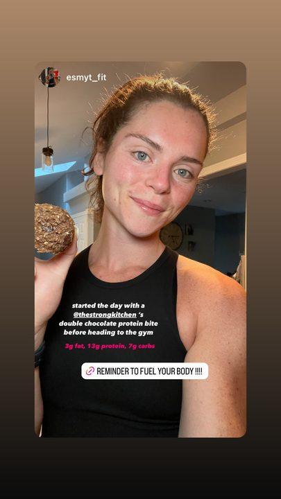 Real Instagram post from esmyt_fit holding a Strong Kitchen protein bite